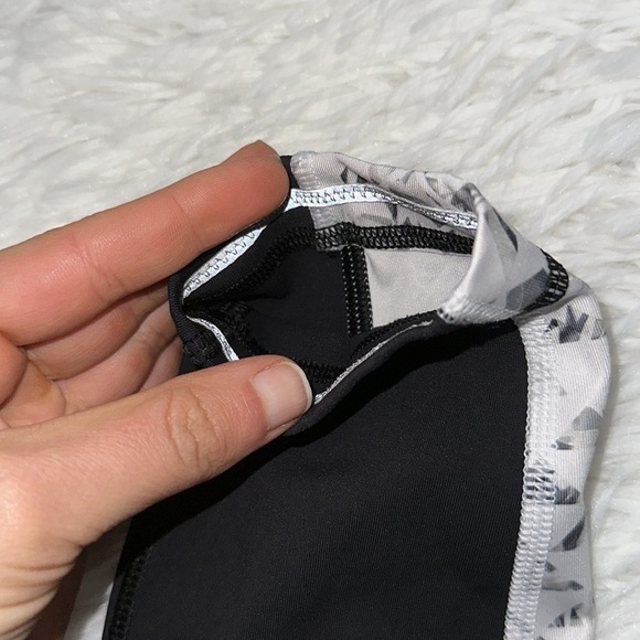 Lululemon Speed Tight II *Full-On Luxtreme Unbreakable White Black / Black - Picture 2 of 6